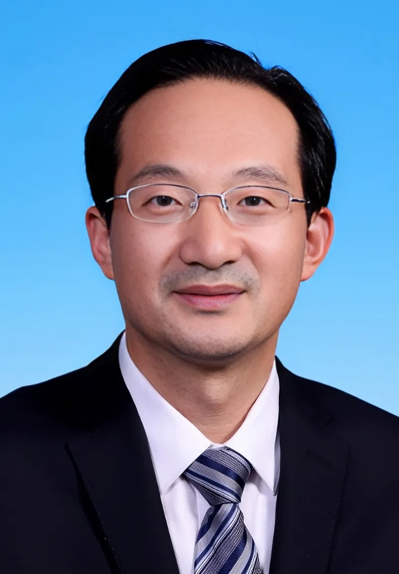 王新華